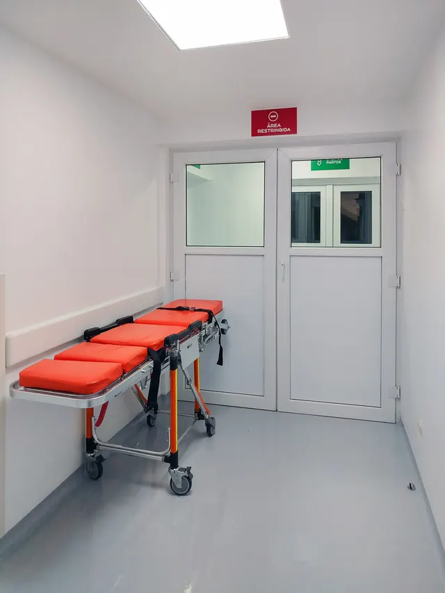 Cuarto de recuperación del Hospital Cristiano de Guatemala, zona 12 (foto 5)