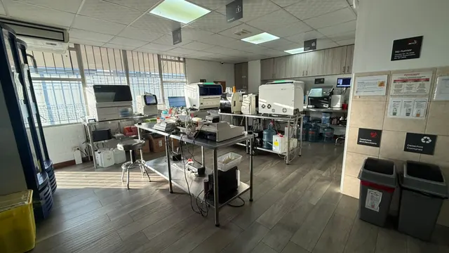 Laboratorio LabCenter del Hospital Cristiano de Guatemala, zona 12 (foto 3)
