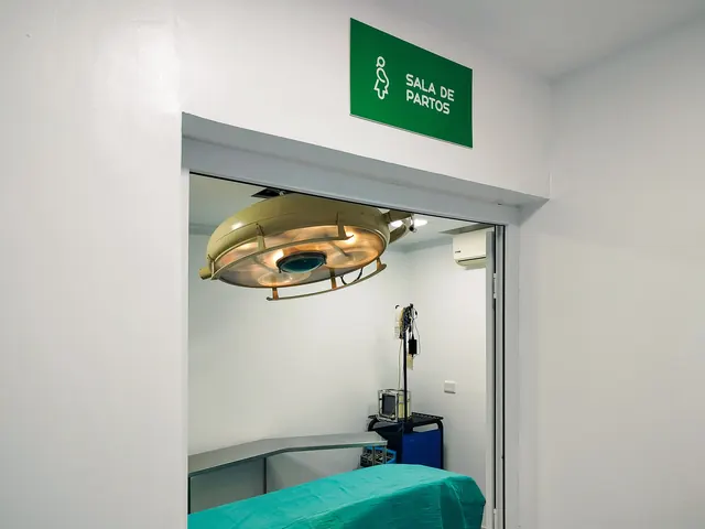 Sala de partos del Hospital Cristiano de Guatemala, zona 12 (foto 4)